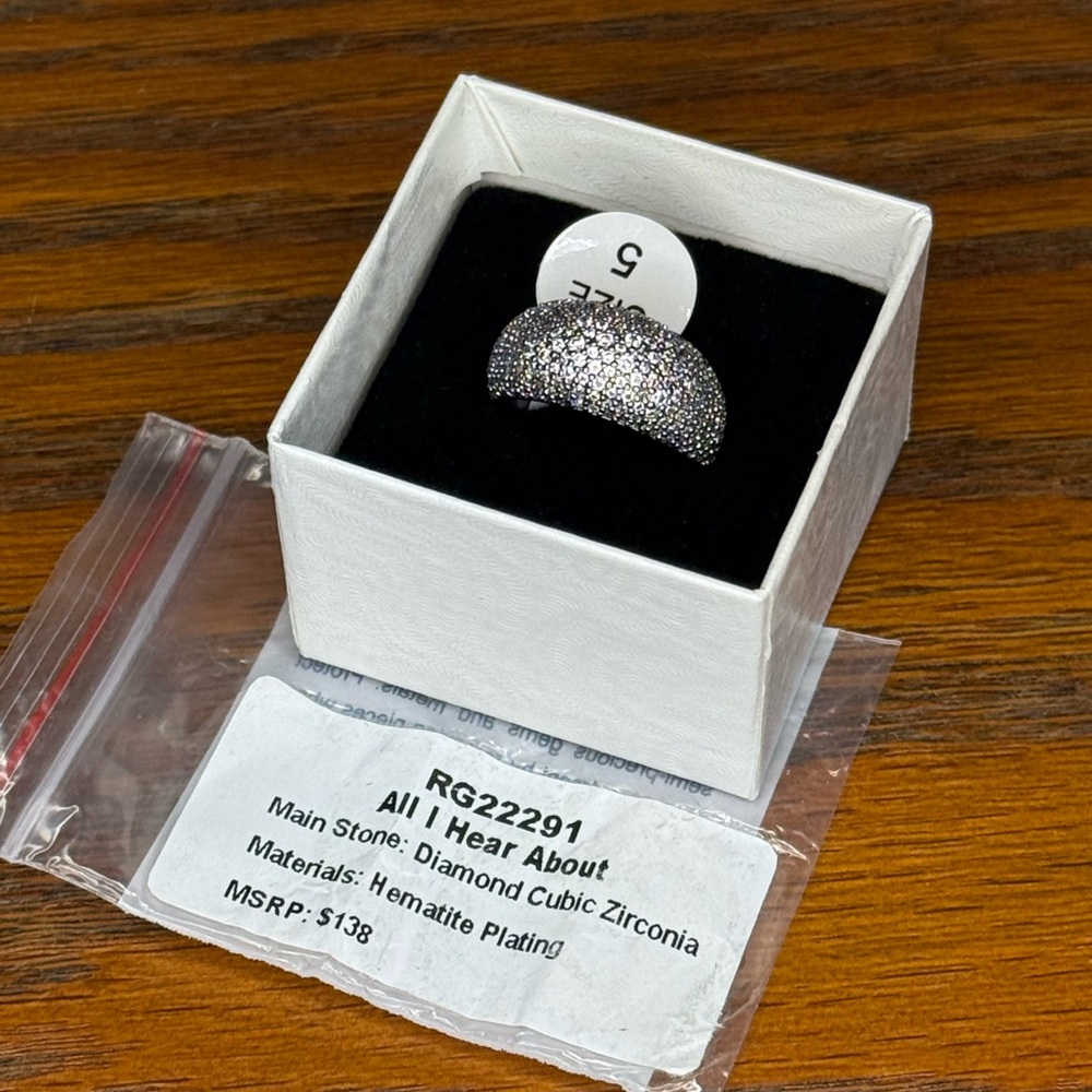 🚫SOLD🚫Bomb Party “All I Hear About” Ring – Hematite Plating, Diamo - Picture 5 of 6